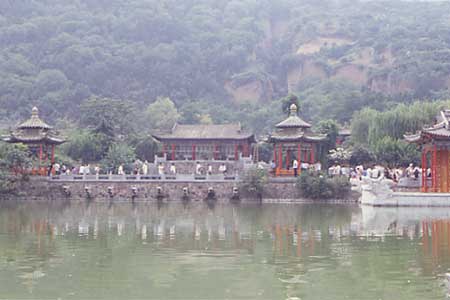 華清池